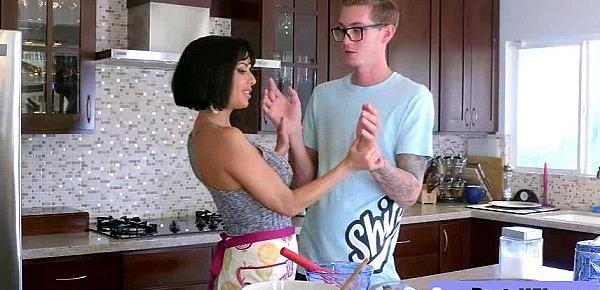  Hard Style Action With Sexy Busty Wife (veronica avluv) video-28